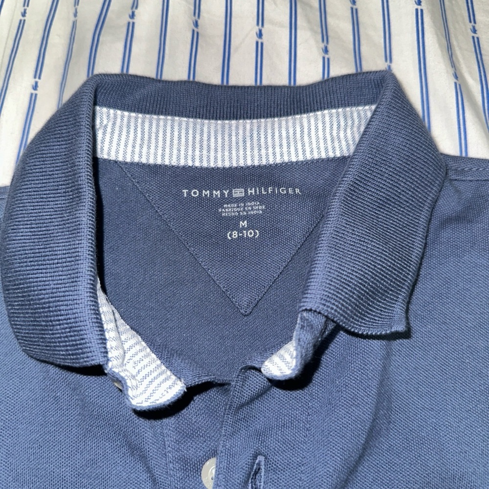 Kids Tommy button shirt never worn